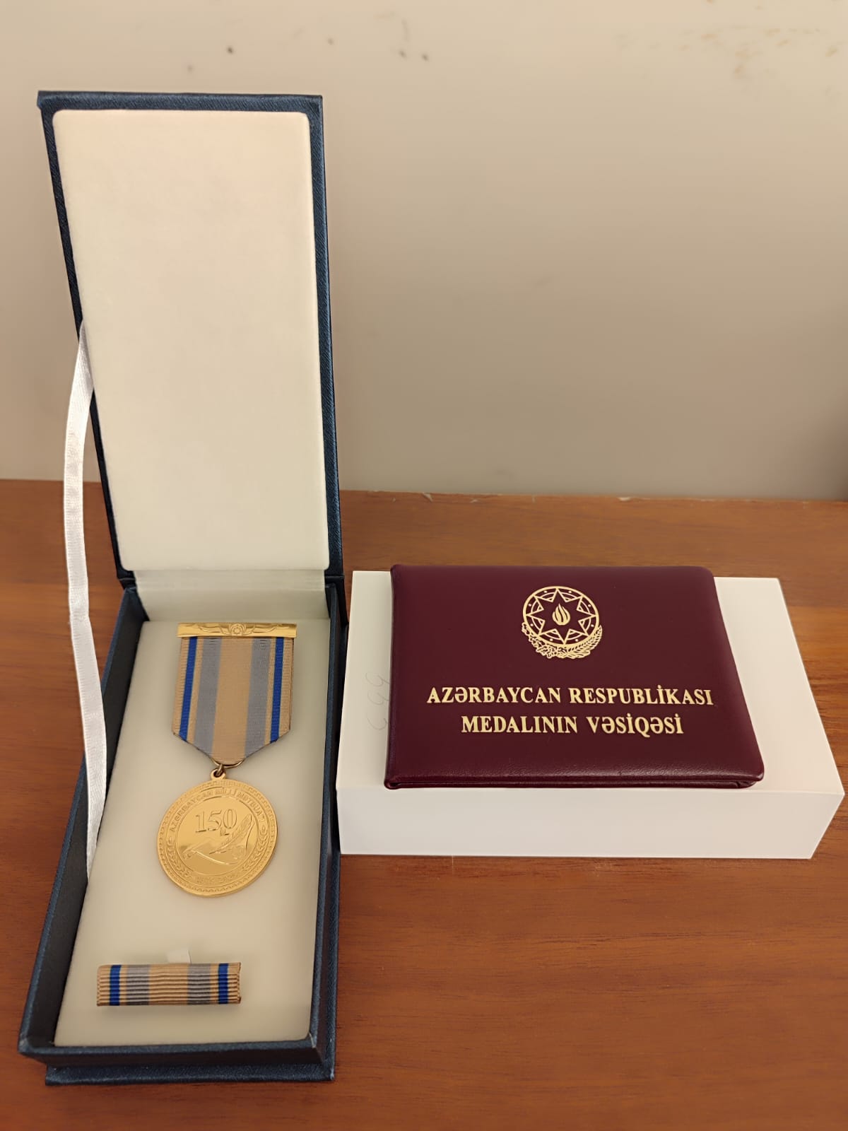 &ldquo;Olimpiya dünyası&rdquo; qəzetinin 2 nümayəndəsi yubiley medalı ilə təltif edilib&nbsp;